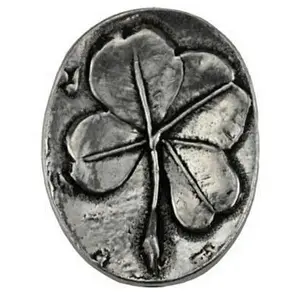Clover pocket stone