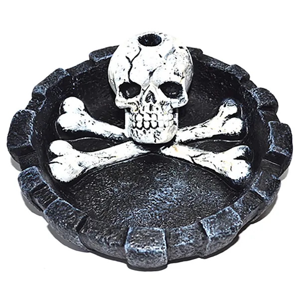 4 1/2" Skull & Crossbones ashtray