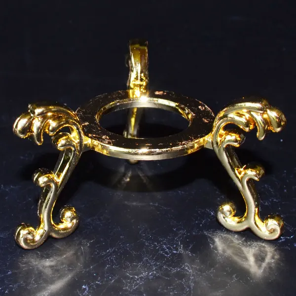 2 1/2" Gold color stand