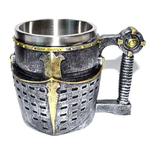 4 1/2" Knight mug