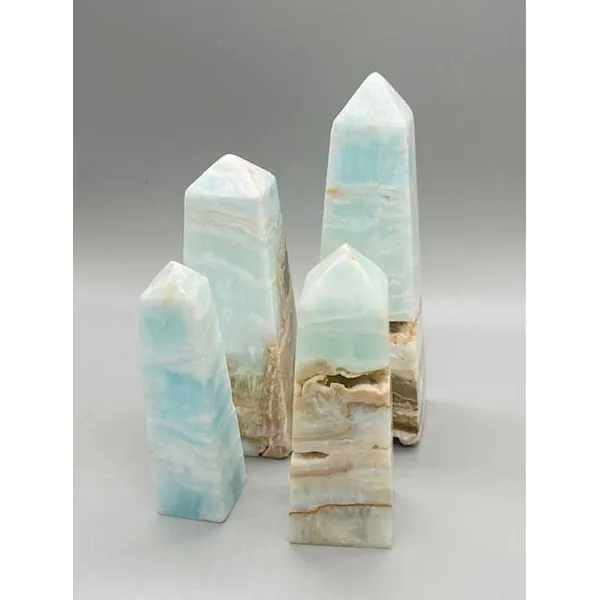 1 kg 3-5" (4-4/pk) Caribbean Calcite obelisk
