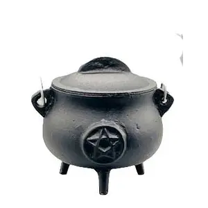 5.5" Pentagram cast iron cauldron w/ lid