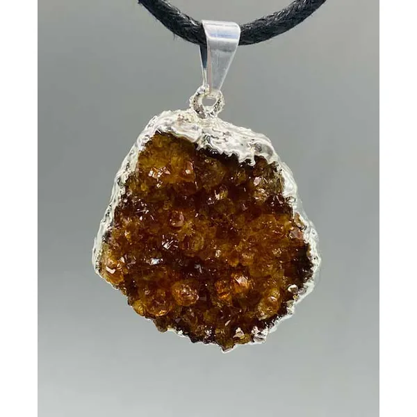 Citrine druse