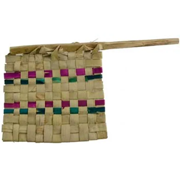 smudge Hand Fan 6 1/2" x 4"